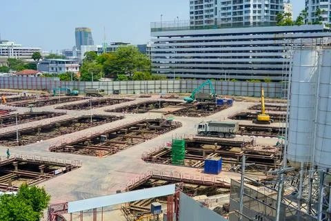 Construction first floor based cement, foundation supports future skyscrape.. Foto stock