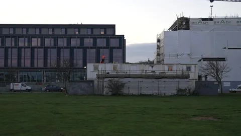 Construction High Vis Workers on Site Office of Brady Construction Crane Vídeo Stock 224729138