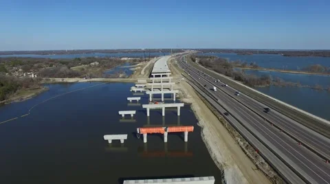 Construction on Highway 35 Stockbeeldmateriaal 59171295