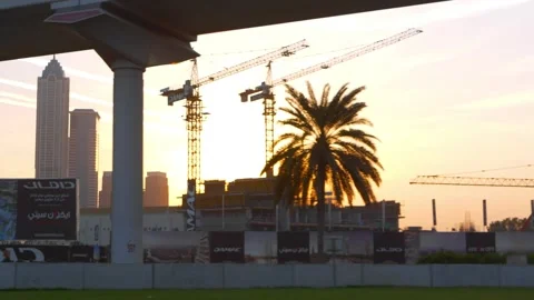 Construction On The Highway In Dubai Stockbeeldmateriaal 188109613