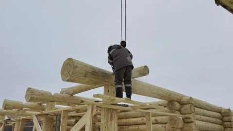 Construction of a house from solid logs. Stock-Footage 306018103