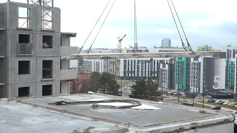 Construction, installation of tap plate 動画素材 98543690