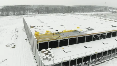 Construction of logistics center in winter Vídeos de archivo 126394660
