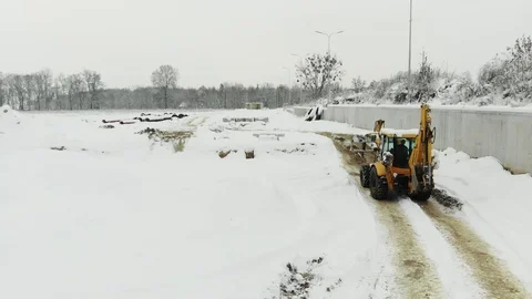 Construction of logistics center in winter 動画素材 126394695