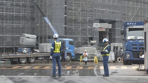 Construction of the main Olympic Stadium in Tokyo. Tokyo 2020. Vídeo Stock 92730701