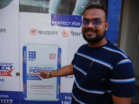 Construction material distribution center image. Stock-Fotos