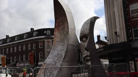 Construction men using a mini digger Stock Footage 148174850