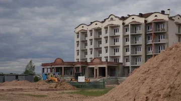 Construction of a multi storey building Stock Footage 85759008