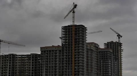 Construction of a multistory building, flying cloud 動画素材 55536573