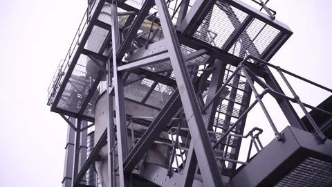 Construction of the plant workshop Stockbeeldmateriaal 165465799