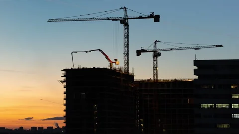 Construction in progress. Time lapse of a breathtaking view to the construction Stock-Footage 270071346