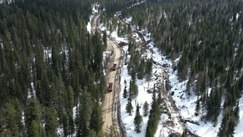 Construction of a road to a gold mine Vídeo Stock 183670307