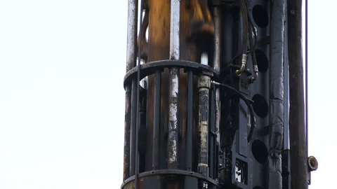 Construction of the road. Large chop hammer at the construction site Video stock 95188995