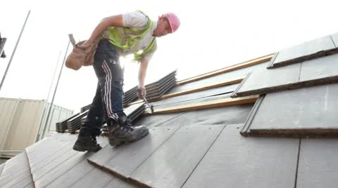Construction. Roofer Video stock 8996339