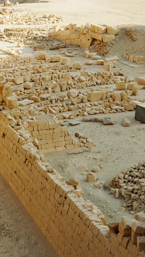 A construction site with ancient blocks of the temple of Hatshepsut in Luxor. Видео 334730595