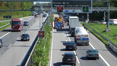 Construction site and traffic jam Video stock 138885014