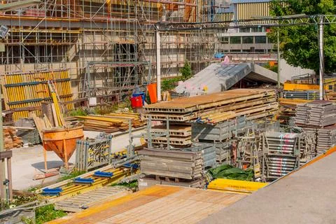 Construction Site in Berlin Under Bright Sunshine Stockfoto's