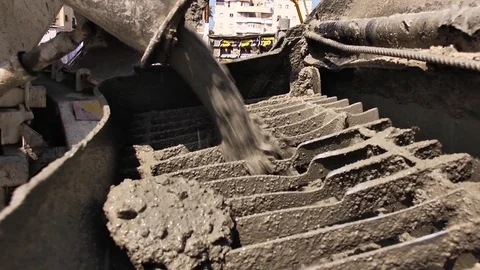 Construction site, cement,  pouring concrete mix . building construction Vídeo Stock 124122827