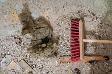 Construction site with debris and tools Stock-Fotos