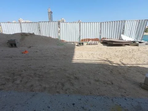 Construction Site of a modern house on a plot of land. No People present. Stockfoto's