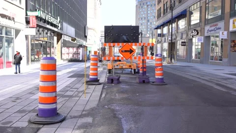Construction site in Montreal 스톡 동영상 135350921