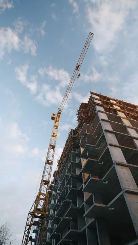 Construction site with multiple cranes working Vídeos de archivo 327937809