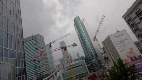Construction site on a rainy day Video stock 147687927
