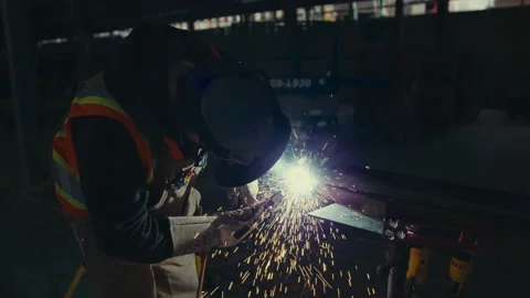 Construction Site: Welding with sparks 스톡 동영상 225090538