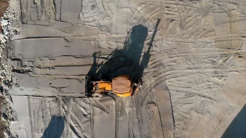 Construction sites and workers under construction, mixers and excavators, steel Stock Footage 142899384