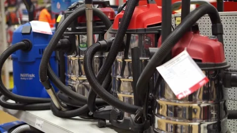 Construction vacuum cleaner in a store Video stock 259852652