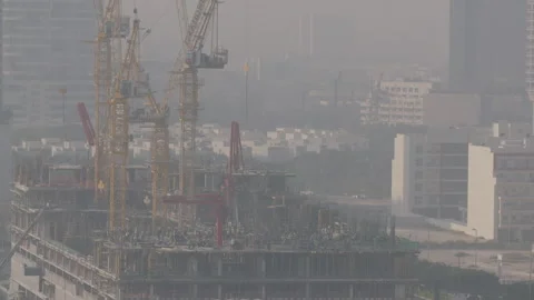 Construction work on the top of a building in Dubai 動画素材 289724224