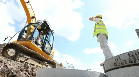 Construction worker, building drainage Stock-Footage 11024233