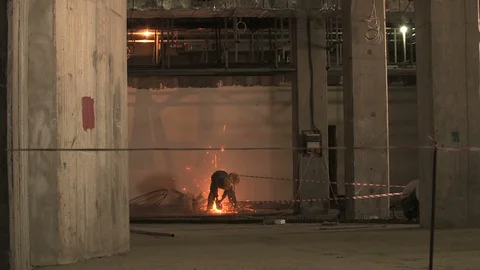 A construction worker cutting steel 库存影片 97905719