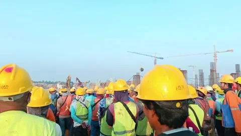 Construction worker Stock Footage 281920386