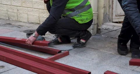 Construction Worker Marking Metal Beam  Izmir, Turkey 02 March 2026 Видео 330027215
