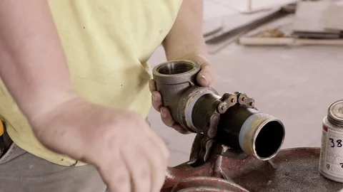 A Construction Worker Measures A Pipe And Marks It 스톡 동영상 87484096