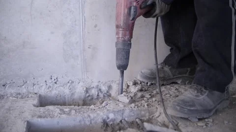 Construction worker working with a jackhammer Stock Footage 140592794