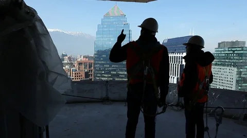 Construction workers 스톡 동영상 77050290