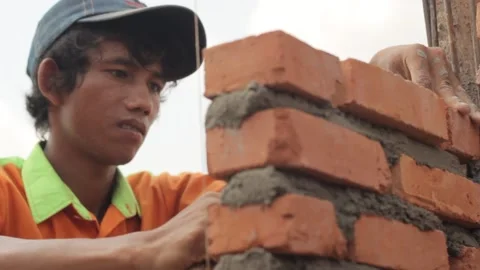 Construction workers Stock Footage 199930718