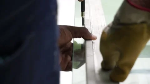 Construction Workers on the job 스톡 동영상 137623765