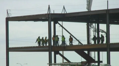 Construction workers pour cement Vidéo 110119
