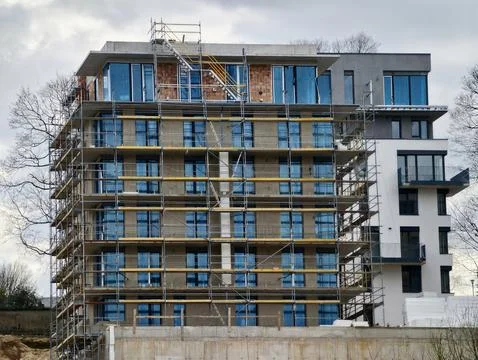 Construction Workers Prepare Exterior. Scaffolding And Equipment Ready For .. Stock Photos