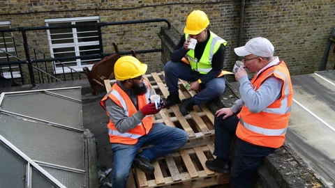 Construction workers tea break. Stock Footage 171626842