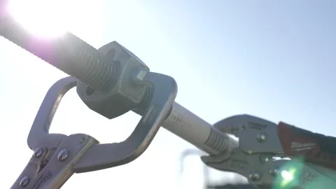 Construction Workers - Threading Steel 스톡 동영상 133000644