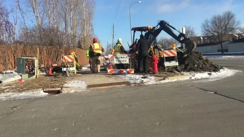 Construction Workers in Winter Together Video stock 98954045