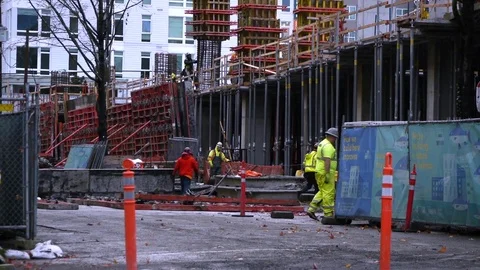 Construction Workers Working 3 動画素材 83147808