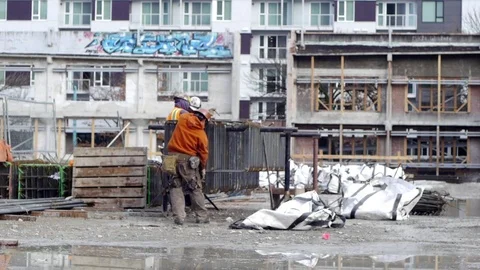 Construction Workers Working - Building Exterior 動画素材 82371075