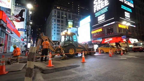 Construction workers working at night in New York City. Sound included. Stock Footage 116744238