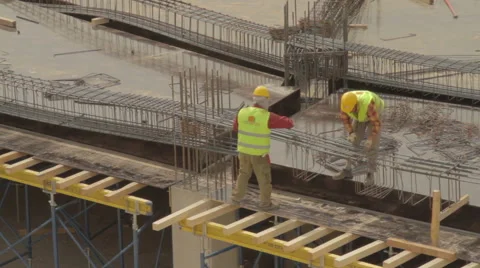 Construction workers working with rebar Video stock 41255370