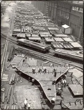 Construction yard of the Bethlehem Shipbuilding Corp. where frames and bulkheads Stock Photos